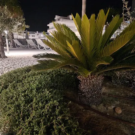 Elevenlights-costaballena Garden View דירה *