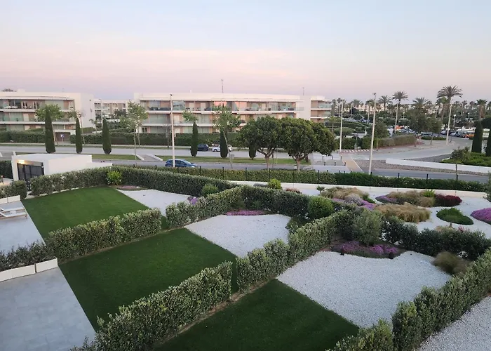 Elevenlights-costaballena Garden View *