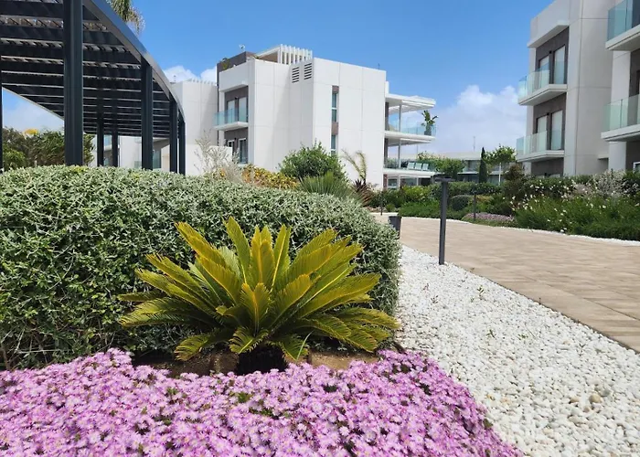 Elevenlights-costaballena Garden View